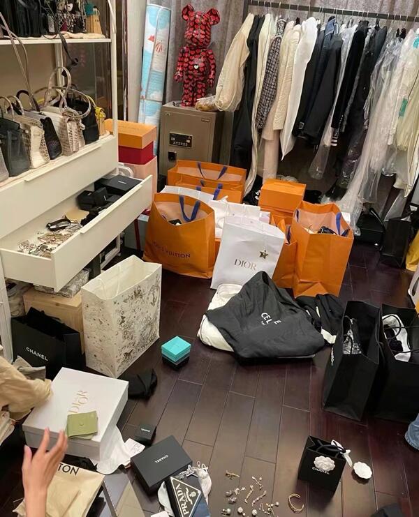 黄南回收顶奢鞋服